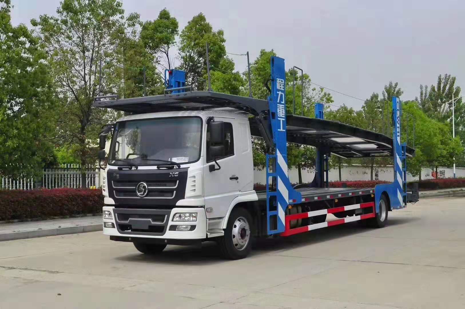 尊龙凯时汽车集团重工事业部轿运车